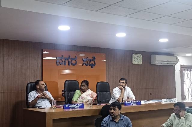 Dr. Mantar Gowda